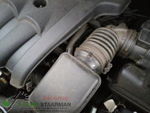 Used Air intake hose Kia Carens III (FG) 2.0i CVVT 16V Price on request offered by Kleine Staarman B.V. Autodemontage