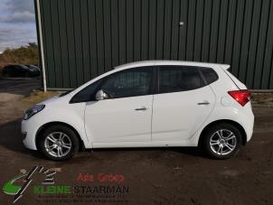 Used Box beam, left Hyundai iX20 (JC) 1.4i 16V Price on request offered by Kleine Staarman B.V. Autodemontage