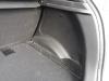 Hyundai iX20 (JC) 1.4i 16V Tapicerka pokrywy bagaznika prawa