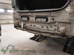 Used Rear bumper frame Nissan Note (E11) 1.6 16V Price on request offered by Kleine Staarman B.V. Autodemontage