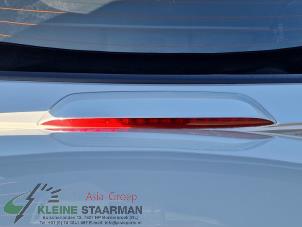 Używane Dodatkowe swiatlo stopu srodek Mazda MX-5 (ND) 1.5 Skyactiv G-131 16V Cena na żądanie oferowane przez Kleine Staarman B.V. Autodemontage