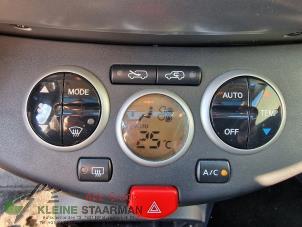Gebrauchte Panikbeleuchtung Schalter Nissan Micra C+C (K12) 1.6 16V Preis auf Anfrage angeboten von Kleine Staarman B.V. Autodemontage