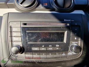 Used Radio CD player Suzuki Swift (ZC/ZD) 1.2 Dual Jet 16V Price on request offered by Kleine Staarman B.V. Autodemontage