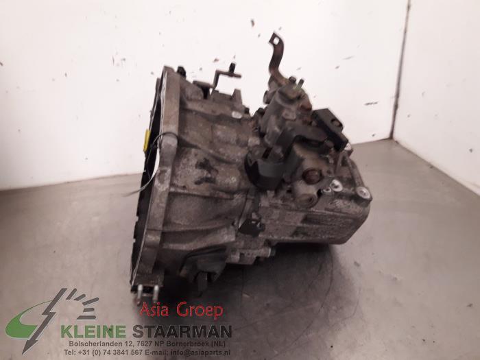 Gearbox from a Hyundai Accent 1.4i 16V 2007