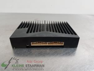 Used Radio amplifier Kia Sorento III (UM) 2.2 CRDi 16V VGT 4x4 Price on request offered by Kleine Staarman B.V. Autodemontage