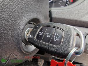 Gebrauchte Zündschloss + Steuergerät Hyundai i20 (GBB) 1.2i 16V Preis auf Anfrage angeboten von Kleine Staarman B.V. Autodemontage