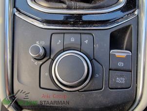Gebrauchte Handbremse Schalter Mazda CX-5 (KF) 2.0 SkyActiv-G 165 16V 2WD Preis auf Anfrage angeboten von Kleine Staarman B.V. Autodemontage