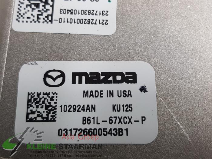 Kamera przednia z Mazda CX-5 (KF) 2.2 SkyActiv-D 150 16V 2WD 2018