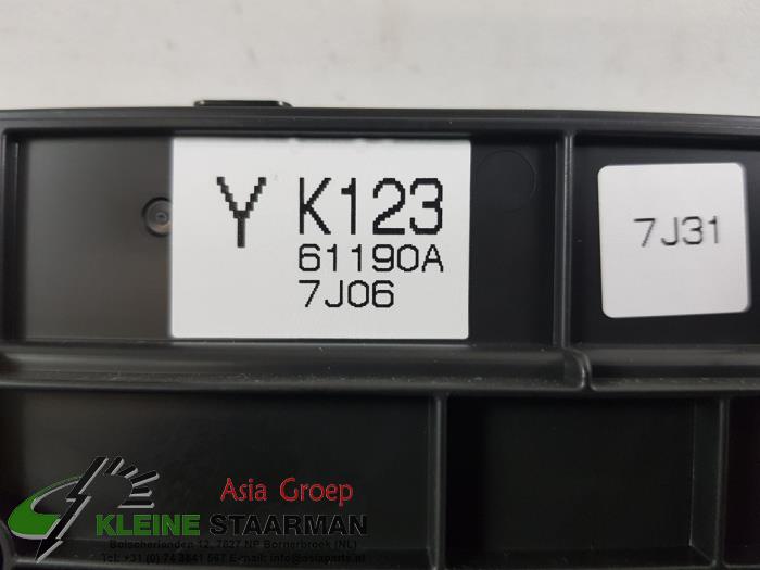 Panneau de commandes chauffage d'un Mazda CX-5 (KF) 2.2 SkyActiv-D 150 16V 2WD 2018