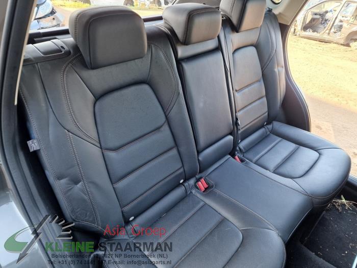 Angebote-Mazda CX5 ab 2017- Kofferraumschutz mit Geteilter Rücksitz (mit  geteiltem Sitz) in Braun