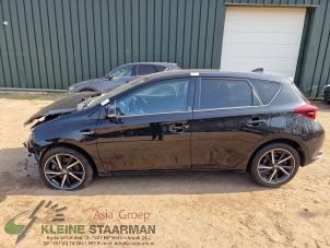 Used Central strip, left Toyota Auris (E18) 1.8 16V Hybrid Price on request offered by Kleine Staarman B.V. Autodemontage