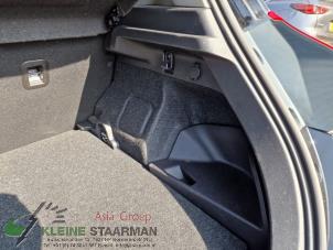 Usagé Revêtement coffre droit Toyota Auris (E18) 1.8 16V Hybrid Prix sur demande proposé par Kleine Staarman B.V. Autodemontage