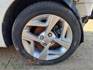 Used Wheel + tyre Hyundai i10 1.0 12V Price on request offered by Kleine Staarman B.V. Autodemontage