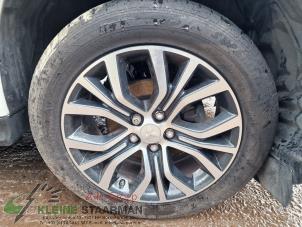 Gebrauchte Felgen Set + Reifen Mitsubishi ASX 1.6 MIVEC 16V Preis auf Anfrage angeboten von Kleine Staarman B.V. Autodemontage