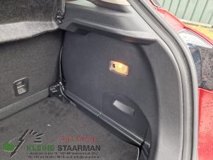 Usagé Revêtement coffre droit Mazda CX-3 Prix sur demande proposé par Kleine Staarman B.V. Autodemontage