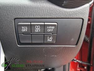 Używane Przelacznik (rózne) Mazda CX-3 Cena na żądanie oferowane przez Kleine Staarman B.V. Autodemontage