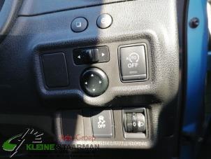 Usados Interruptor de retrovisor Nissan Note (E12) 1.2 DIG-S 98 Precio de solicitud ofrecido por Kleine Staarman B.V. Autodemontage