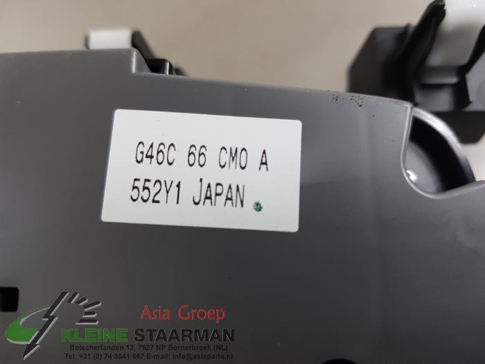 Navigation control panel from a Mazda 6 (GJ/GH/GL) 2.2 SkyActiv-D 150 16V 2016