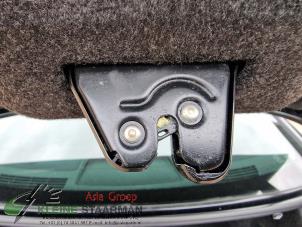 Usados Mecanismo de cierre del portón trasero Mazda 6 (GJ/GH/GL) 2.2 SkyActiv-D 150 16V Precio de solicitud ofrecido por Kleine Staarman B.V. Autodemontage