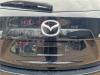 Poignée hayon d'un Mazda CX-5 (KE,GH), 2011 2.2 Skyactiv D 16V High Power 4WD, SUV, Diesel, 2.191cc, 129kW (175pk), 4x4, SHY1, 2012-04 / 2017-06, KEN92 2016