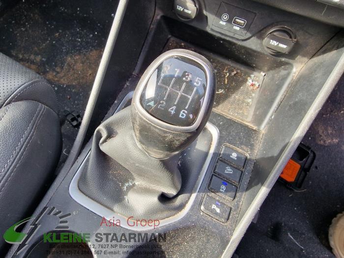 Pommeau De Levier De Vitesse Pour Hyundai Tucson 2004-2006 - Référence 437112C200LK, 846402E000