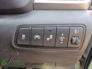 Gebrauchte Schalter (sonstige) Hyundai Tucson (TL) 1.7 CRDi 16V 2WD Preis auf Anfrage angeboten von Kleine Staarman B.V. Autodemontage