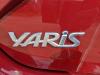 Borne de batterie d'un Toyota Yaris III (P13), 2010 / 2020 1.0 12V VVT-i, Berline avec hayon arrière, Essence, 998cc, 53kW (72pk), FWD, 1KRFE, 2018-06 / 2020-06, KSP13 2019