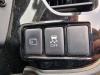 Switch (miscellaneous) from a Mitsubishi Outlander (GF/GG), 2012 2.2 DI-D 16V Clear Tec 4x4, SUV, Diesel, 2.268cc, 110kW (150pk), 4x4, 4N14, 2012-08, GF62 2014
