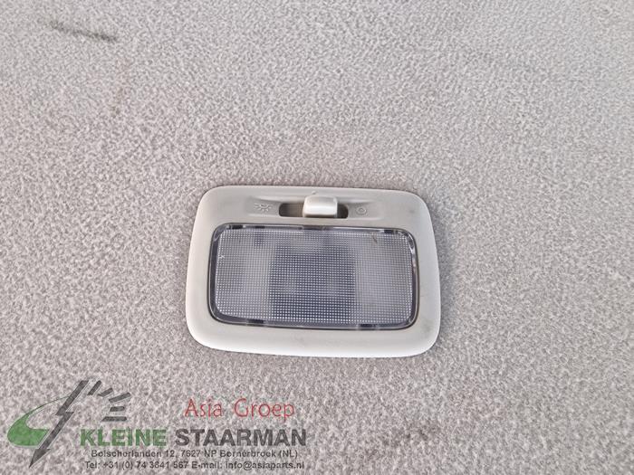 Innenbeleuchtung hinten van een Mitsubishi Outlander (GF/GG) 2.2 DI-D 16V Clear Tec 4x4 2015