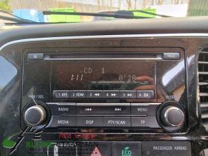 Used Radio CD player Mitsubishi Outlander (GF/GG) 2.2 DI-D 16V Clear Tec 4x4 Price on request offered by Kleine Staarman B.V. Autodemontage
