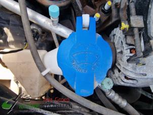 Used Front windscreen washer reservoir Hyundai iX20 (JC) 1.4i 16V Price on request offered by Kleine Staarman B.V. Autodemontage