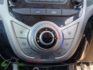 Używane Panel sterowania nagrzewnicy Hyundai iX20 (JC) 1.4i 16V Cena na żądanie oferowane przez Kleine Staarman B.V. Autodemontage