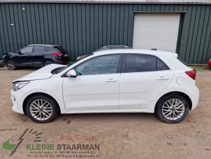 Used Central strip, left Kia Rio IV (YB) 1.0i T-GDi 100 12V Price on request offered by Kleine Staarman B.V. Autodemontage