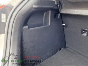 Used Boot lining left Kia Rio IV (YB) 1.0i T-GDi 100 12V Price on request offered by Kleine Staarman B.V. Autodemontage
