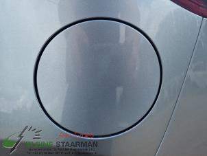 Gebrauchte Tankklappe Mazda 2 (DJ/DL) 1.5 SkyActiv-G 90 Preis auf Anfrage angeboten von Kleine Staarman B.V. Autodemontage