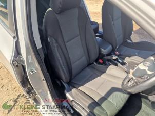 Gebrauchte Sitz rechts Hyundai i30 (GDHB5) 1.4 16V Preis auf Anfrage angeboten von Kleine Staarman B.V. Autodemontage