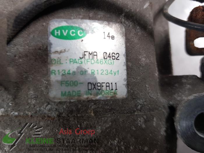Bomba de aire acondicionado de un Hyundai iX35 (LM) 1.7 CRDi 16V 2014