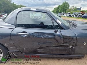 Used Door window 2-door, right Mazda MX-5 (NC18/1A) 1.8i 16V Price on request offered by Kleine Staarman B.V. Autodemontage