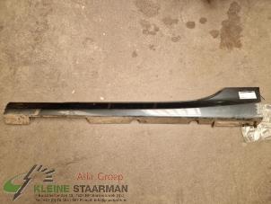 Used Side skirt, left Mazda MX-5 (NC18/1A) 1.8i 16V Price on request offered by Kleine Staarman B.V. Autodemontage