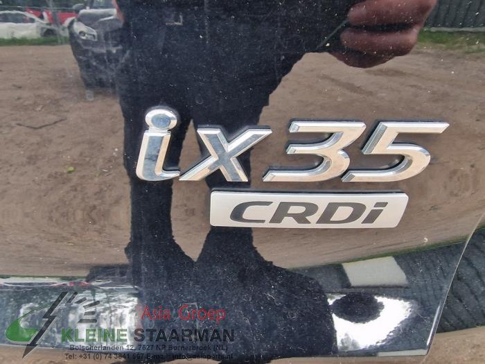 Querlenker oben rechts hinten van een Hyundai iX35 (LM) 1.7 CRDi 16V 2014