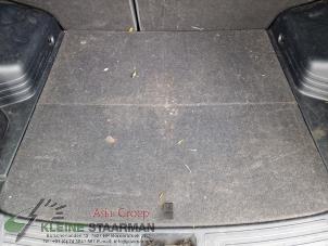 Used Floor panel load area Hyundai iX35 (LM) 1.7 CRDi 16V Price on request offered by Kleine Staarman B.V. Autodemontage