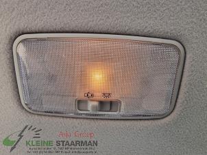Usados Iluminación interior detrás Toyota Prius (ZVW3) 1.8 16V Precio de solicitud ofrecido por Kleine Staarman B.V. Autodemontage