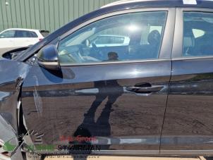 Gebrauchte Tür 4-türig links vorne Hyundai Tucson (TL) 1.7 CRDi 16V Preis auf Anfrage angeboten von Kleine Staarman B.V. Autodemontage