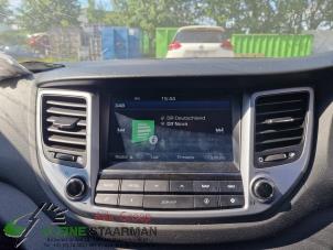 Gebrauchte Navigation System Hyundai Tucson (TL) 1.7 CRDi 16V Preis auf Anfrage angeboten von Kleine Staarman B.V. Autodemontage