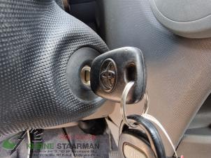 Gebrauchte Zündschloss + Steuergerät Toyota Aygo (B10) 1.0 12V VVT-i Preis auf Anfrage angeboten von Kleine Staarman B.V. Autodemontage