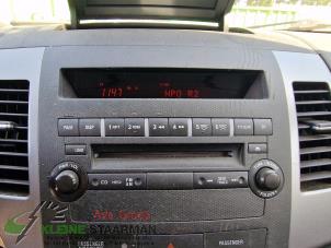 Used Radio CD player Mitsubishi Outlander (CW) 2.4 16V Mivec 4x2 Price on request offered by Kleine Staarman B.V. Autodemontage
