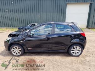 Used Box beam, left Mazda 2 (DE) 1.3 16V S-VT High Power Price on request offered by Kleine Staarman B.V. Autodemontage