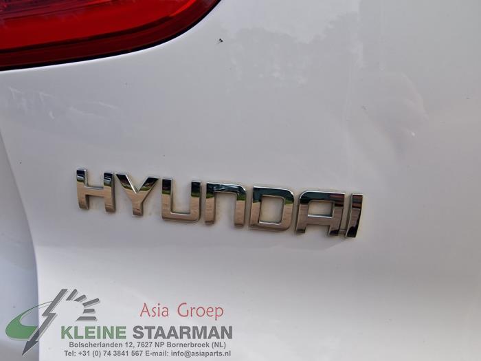 Tailgate from a Hyundai iX35 (LM) 1.7 CRDi 16V 2014