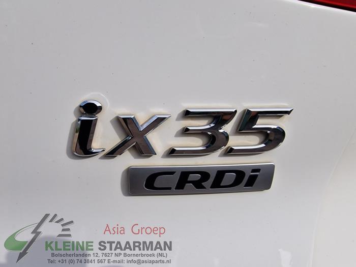 Caisson de graves d'un Hyundai iX35 (LM) 1.7 CRDi 16V 2014