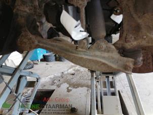 Used Front lower wishbone, left Mazda MX-5 (NA18/35/6C/8C) 1.8i 16V Price on request offered by Kleine Staarman B.V. Autodemontage